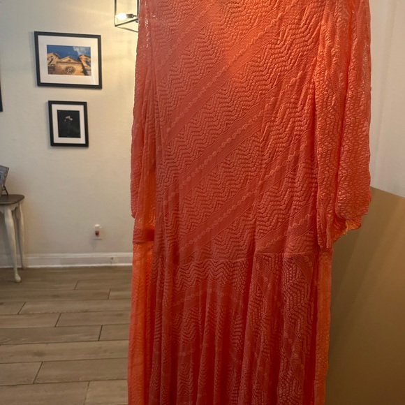Coral and lace dress. NWT - Picture 6 of 7